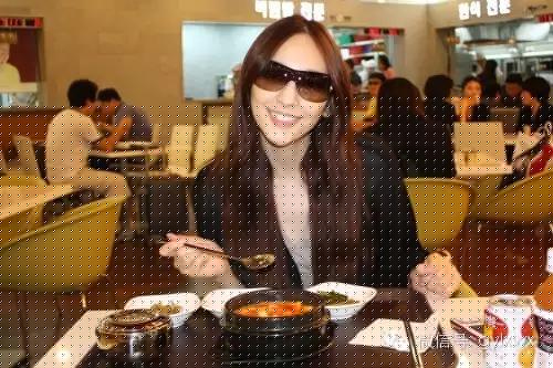 明星旅行糗事一籮筐 總有一個萌到你！