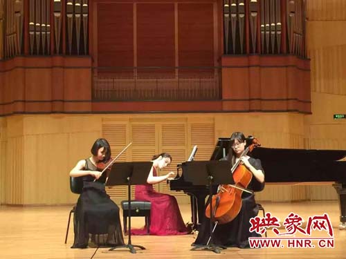 李明陽、謝怡晨鋼琴音樂會在河南藝術(shù)中心圓滿落幕