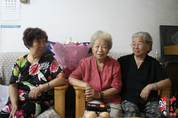 越調(diào)名老藝人雷桂花、劉巧蓮、劉玉蘭回首往事