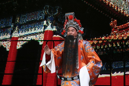 河南省豫劇二團(tuán)演員、唐派再傳弟子郭志誠(chéng)演唱唐派名劇《金殿風(fēng)云》