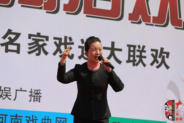 洛陽(yáng)市豫劇院副院長(zhǎng)、豫劇二團(tuán)團(tuán)長(zhǎng)陳大華演唱豫劇《穆桂英掛帥》選段