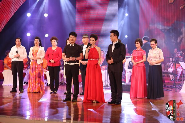 主持人：河南電臺(tái)戲曲廣播“當(dāng)家小生”月陽、河南電視臺(tái)9頻道徐雪、原中央電視臺(tái)著名節(jié)目主持人白燕升