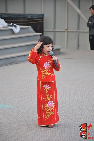 小梅花獎金獎獲得者、河南電視臺《梨園春》明星擂主張楚怡表演《戲曲串燒》