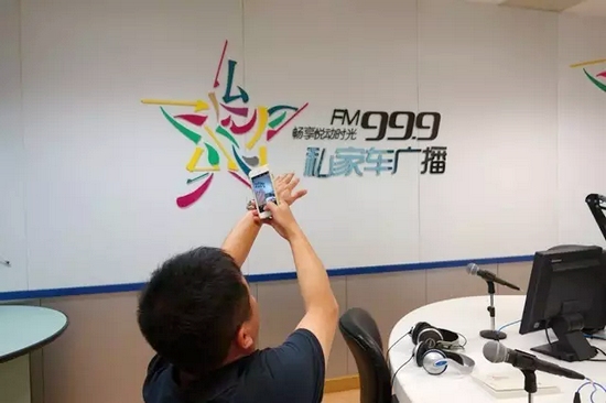 一言不合就撫摸鄭州，那怎么能少了我們私家車999？