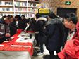 這幅春聯(lián)貼家門口，保證鄰居看到高興一整年