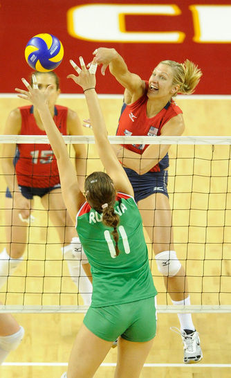 美國女排3-0保加利亞 三戰(zhàn)三勝結束熱身賽