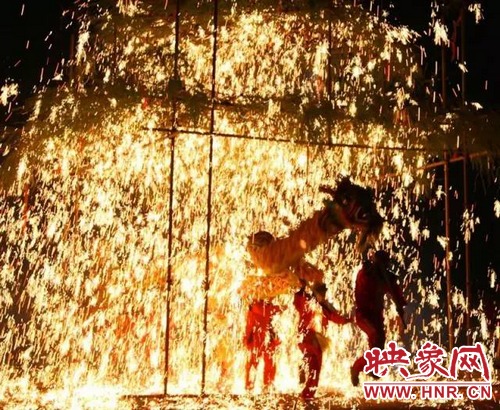 確山鐵花將登上萬(wàn)眾矚目的春晚舞臺(tái)！