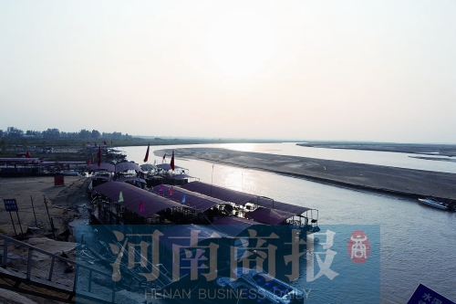 鄭州黃河邊上多數“漁家樂”均無船檢、合格證等