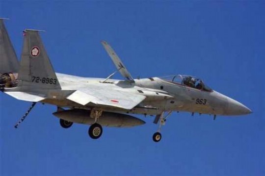 資料圖：日本自衛(wèi)隊F-15戰(zhàn)斗機(jī)。