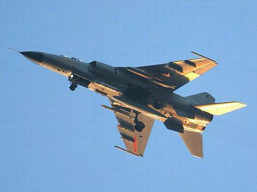 資料圖：進(jìn)行訓(xùn)練中國空軍飛豹戰(zhàn)機(jī)。
