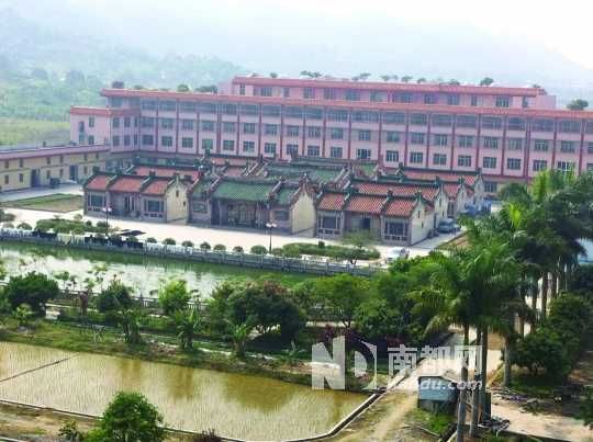 變耕地為豪宅，被查7年，至今仍堅挺