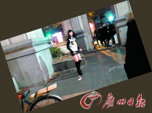 黑衣女掙脫跑掉。