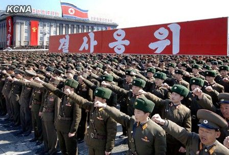 29日，平壤金日成廣場舉行軍民大會，對朝鮮人民軍最高司令部聲明表示支持。