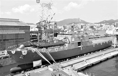 9月11日，韓國釜山，韓國海軍新一代登陸艦“天王峰”號舉行了下水儀式。