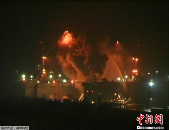 資料圖：2011年12月29日晚間，俄羅斯摩爾曼斯克州一艘名為“葉卡捷琳堡”號(hào)的核潛艇起火。