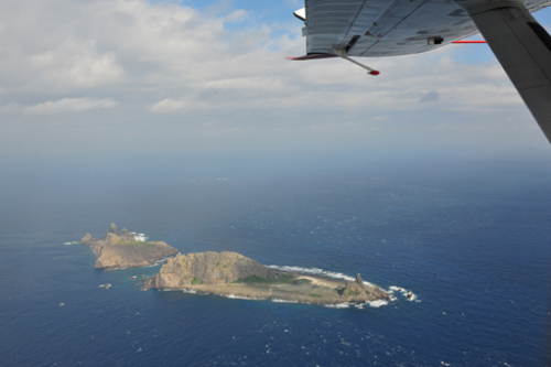 海監(jiān)飛機釣魚島遭攔截