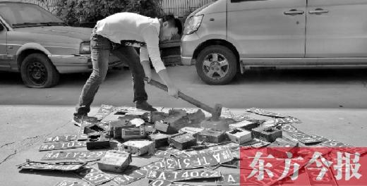 “老的哥”揭“黑車”猖獗原因，建議倒查假車牌、出租車使用機打發(fā)票