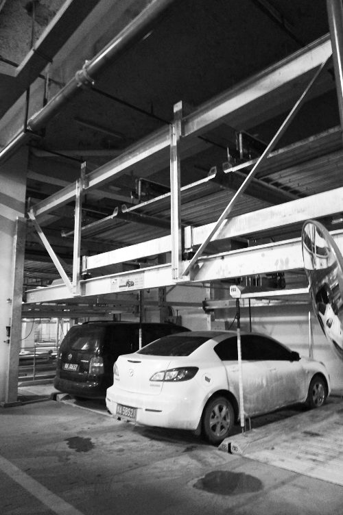 蘇荷立體式公共停車場去年12月開始使用，有384個車位。