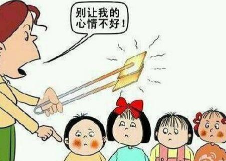 又是精神?。垦a(bǔ)課孩子遭棒擊 女老師下此毒手原因為何？