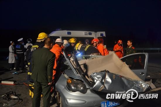 5人死！比亞迪被寶馬追尾 車身剩一半