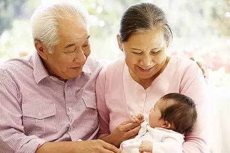 2016年，基本公共衛(wèi)生服務(wù)項目年人均財政補助標準提高到45元。