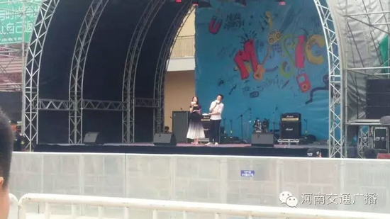 河南交通廣播主持人佳音、彎彎、朱浩都登上了優(yōu)放舞臺，優(yōu)放，交廣在這里！