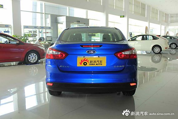 　?？怂箖蓭?jīng)典1.8MT 時(shí)尚型