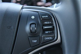 全新謳歌RLX