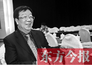全國人大代表、鄭州大學黨委書記鄭永扣