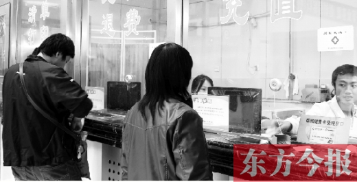 據(jù)統(tǒng)計，在鄭州市第一人民醫(yī)院，已有200余人次持健康卡就醫(yī)