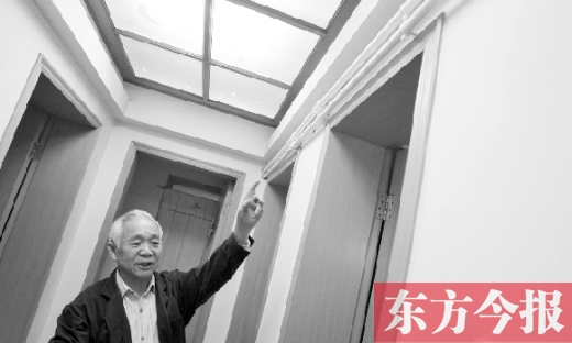 家住“湖光苑”的林老先生對(duì)改造施工不破壞裝修、注意細(xì)節(jié)很滿意