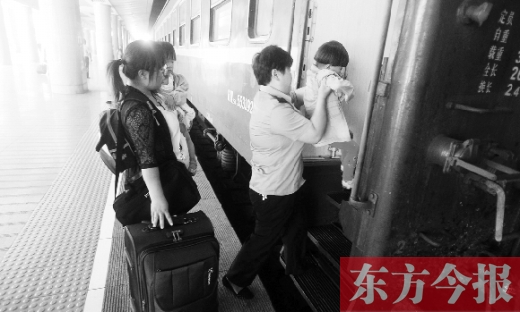 鄭州到溫州的2191/4次列車，是鄭州鐵路局最后一對(duì)綠皮車。