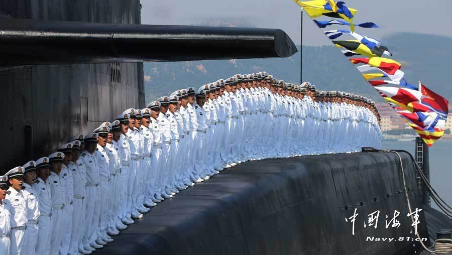 威武的核潛艇官兵。軍報(bào)記者-喬天富攝