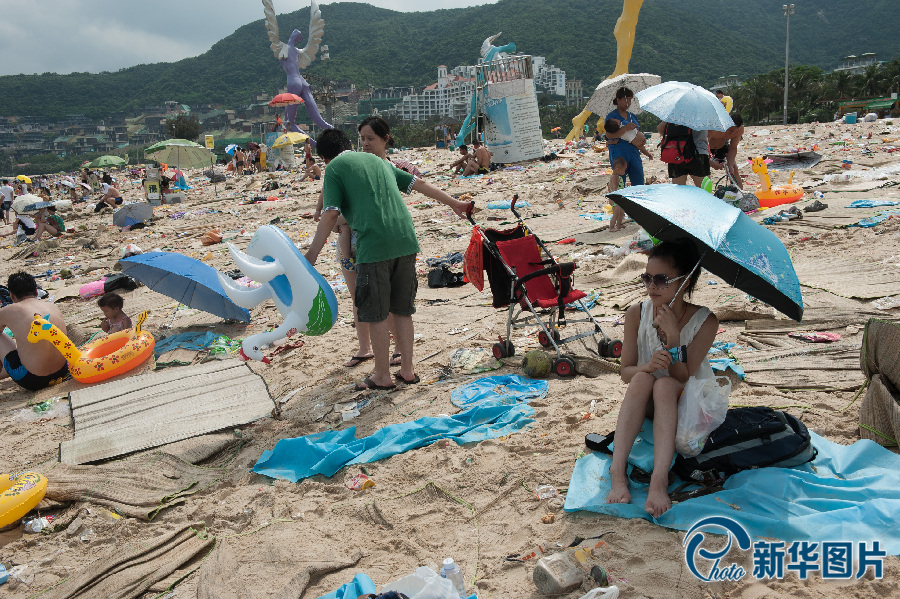 深圳端午過(guò)后垃圾遍地 海濱沙灘變垃圾場(chǎng)
