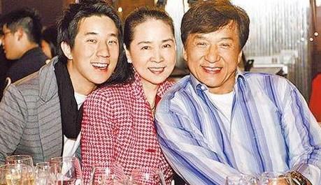 房祖名、林鳳嬌和成龍(資料圖)