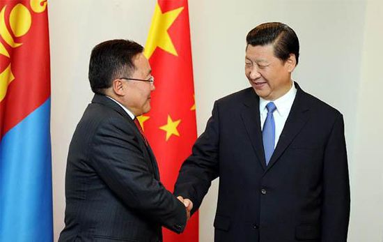去年9月12日，國家主席習近平在比什凱克會見蒙古國總統(tǒng)額勒貝格道爾吉。 新華社記者謝環(huán)馳攝