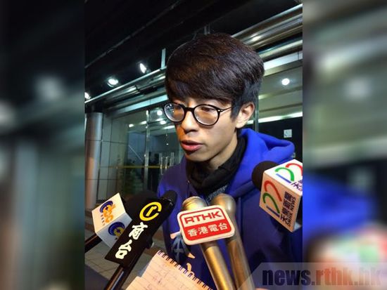 黃臺(tái)仰因設(shè)想?yún)⑴c旺角暴亂被香港警方拘捕，被指涉嫌參與旺角暴動(dòng)。