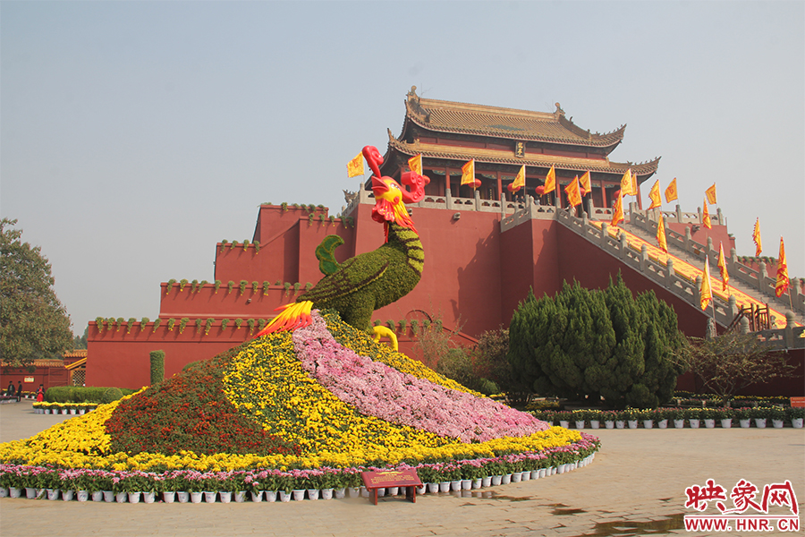 鳳舞九天。