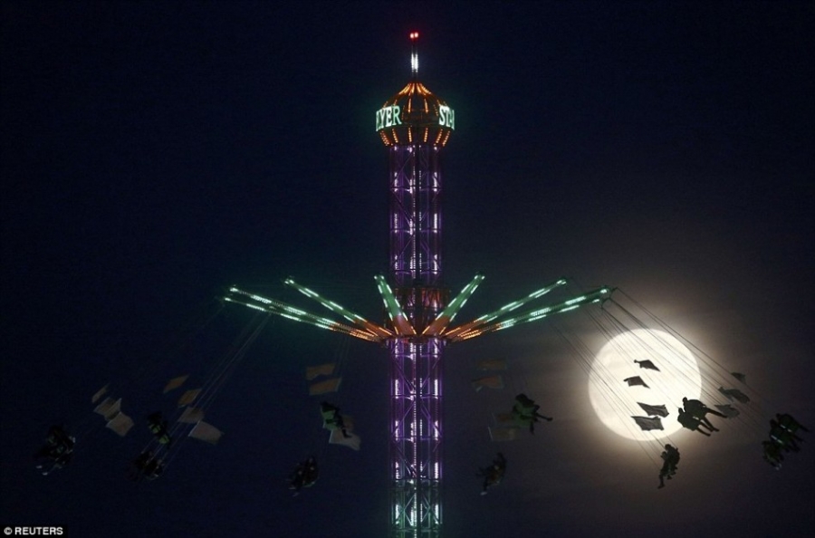 68年來最大！今晚夜空上演超級(jí)月亮