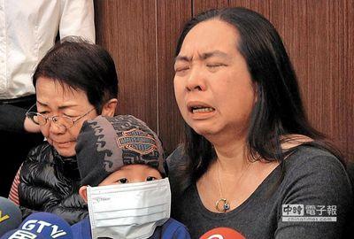 臺(tái)北夜店殺警兇嫌交保警員遺孀不滿泣訴不公（圖）