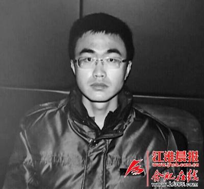 阿輝照片。（當(dāng)?shù)鼐教峁? uploadpic=