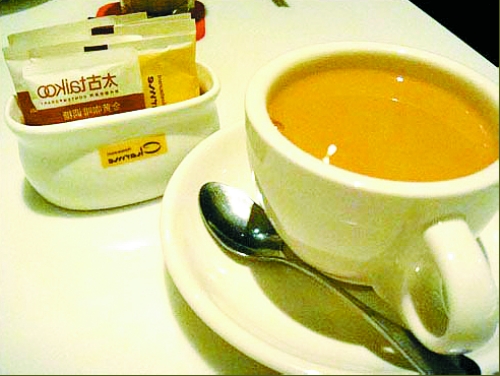 奶茶喝著沒(méi)奶味 街頭奶茶其實(shí)不含奶?！