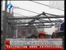 路口遮陽(yáng)棚怎成了爛尾工程？