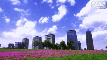 錯(cuò)過又是若干年 延時(shí)攝影記錄鄭州近年來最美藍(lán)天白云