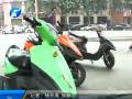 鄭州交警開查中學(xué)生騎摩托飆車