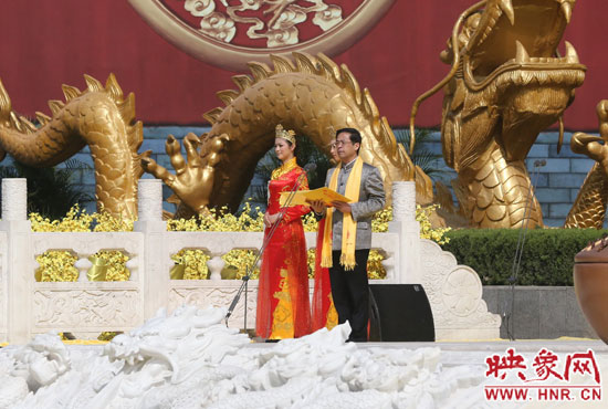 省委副書記、省政協(xié)主席葉冬松致歡迎詞。映象網(wǎng)記者 邵恰 攝