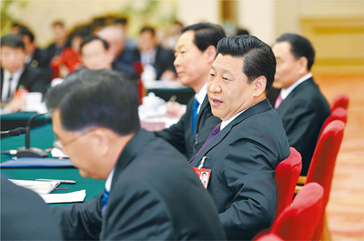 2014年3月9日，習(xí)近平參加十二屆全國人大二次會議安徽代表團的審議。